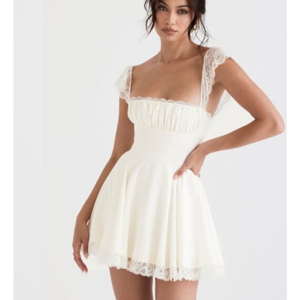 HOUSE OF CB Kaia Lace Trim Fit & Flare Mini Dress Ivory Size Large - Picture 2 of 9